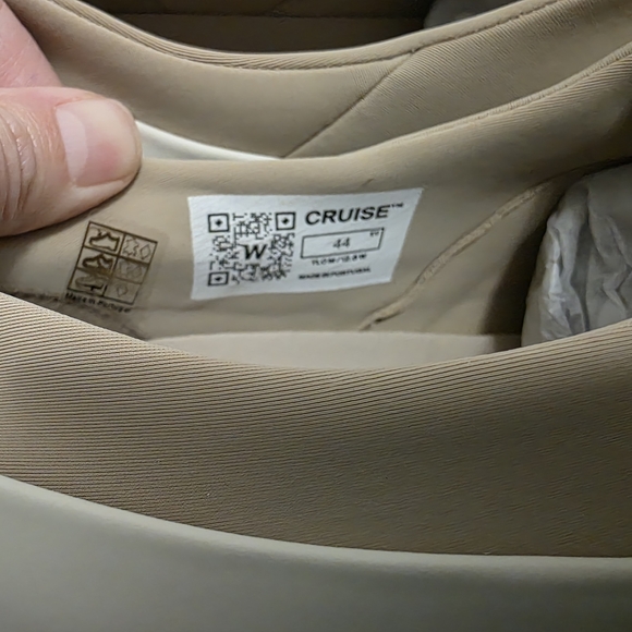 Wolf & Shepard Men's Beige and Cream Leather Slip-On - Picture 6 of 7